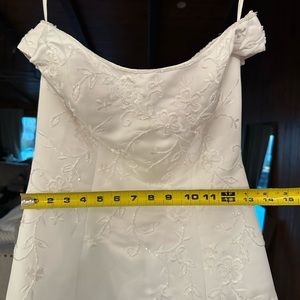 Off the shoulder wedding dress